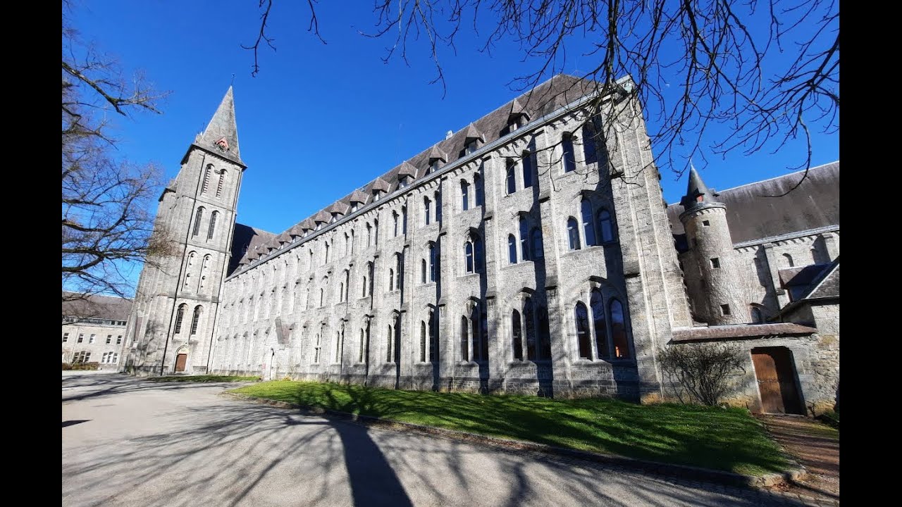 Balade Moto à l'Abbaye de Maredsous