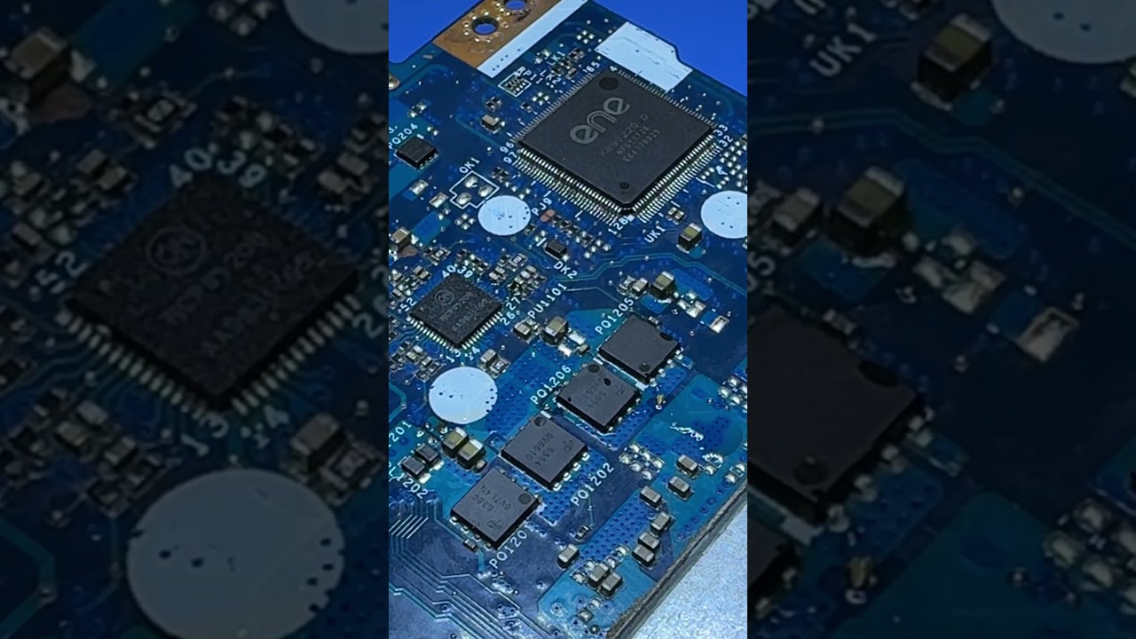 Fixing Laptop Short Circuit: Replacing a Faulty Capacitor