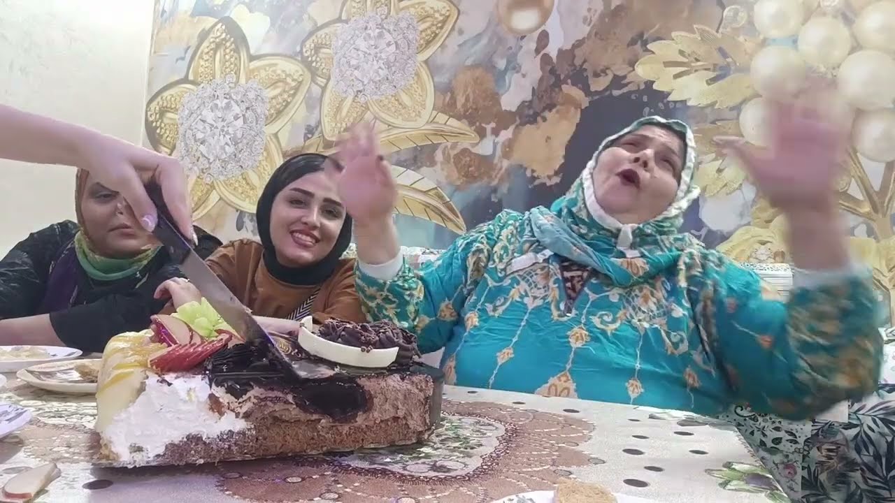 ###تعالوا شوفوا احلى هديه جت من اختي ام مشعل وعملت بيها احلى عيد ميلاد لاوجي