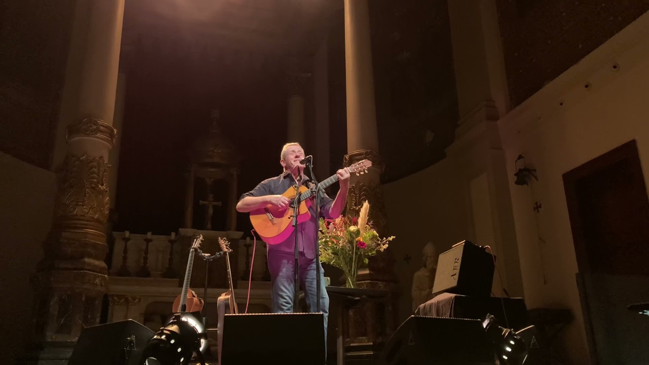 Luka Bloom - Wave up to the Shore - Live at de Duif