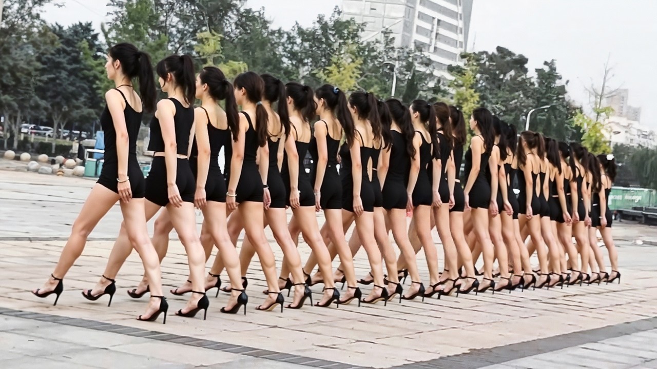 Incredible Synchronicity That Looks Like a Glitch in the Matrix
