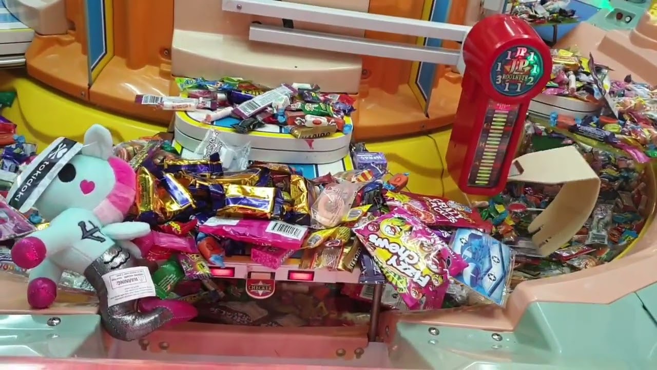 WE GOT THE CANDY PUSHER JACKPOT!!! CANDY PUSHER BIG SWEET LAND JACKPOT - TIMEZONE ARCADE