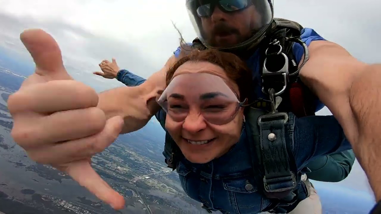 Rosanna - Skydive Amelia Island