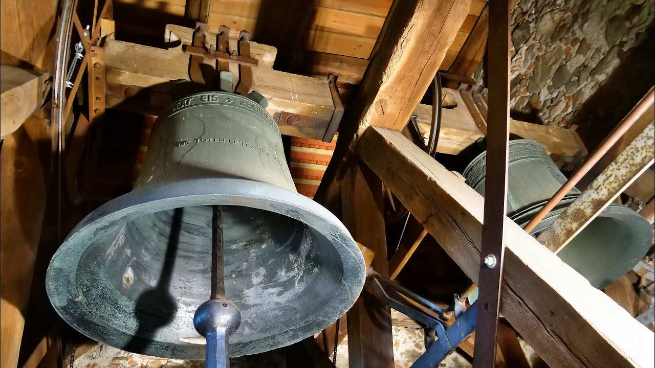 Obereisenbach (Tettnang) (D - BW) Die Glocken der Pfarrkirche St. Margaretha