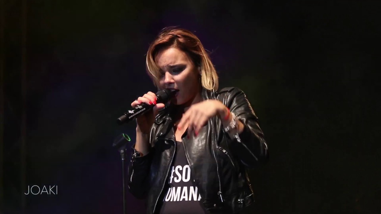Absurda Cenicienta  - Chenoa  - Villanueva de la Serena