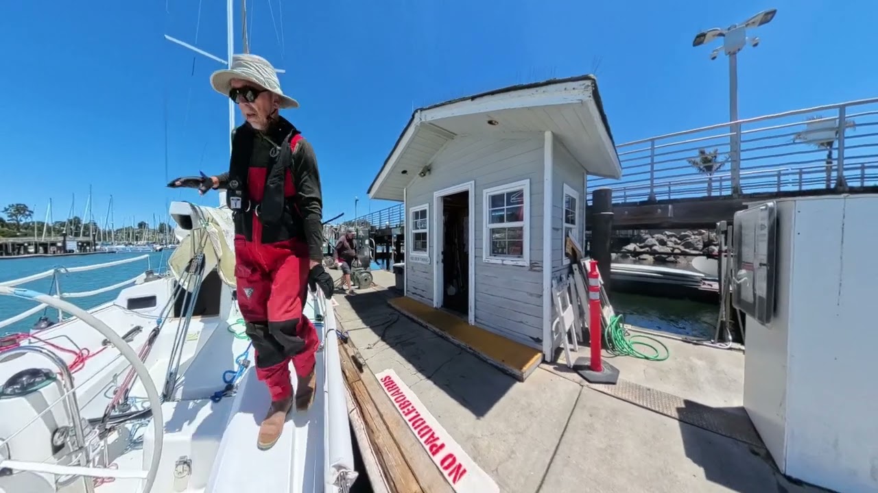 Singlehanded Docking using Moitessier Stern Tie