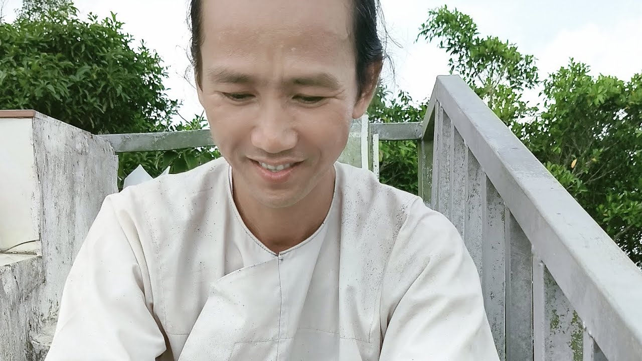 Siêu Mỏng Kể Chuyện Chui Hang Chuyện Vui