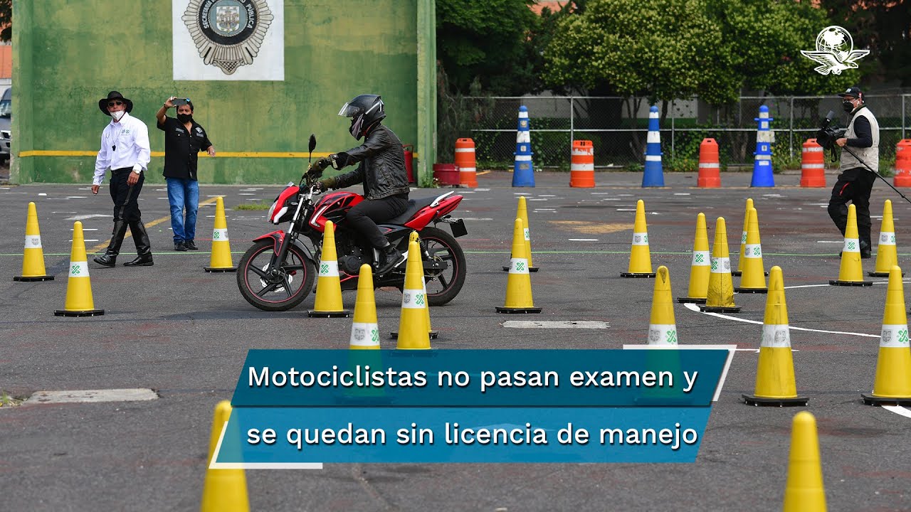 Reprueban motociclistas examen para obtener licencia de manejo  