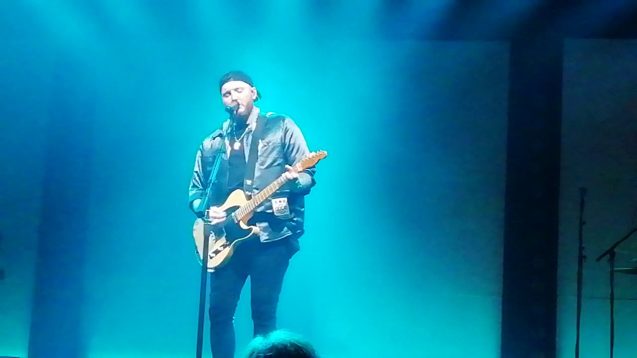 JAMES ARTHUR : MAYBE 💓14/3/2020