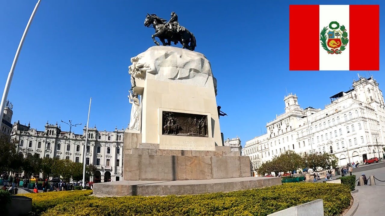 Conociendo y recorriendo la popular plaza San Mart&iacute;n de Lima