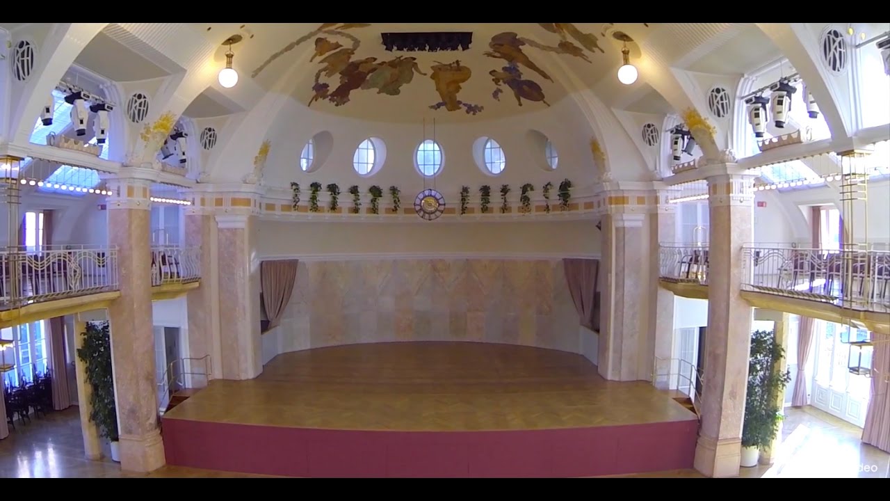 Kursaal Merano Kurhaus - Phantom indoor flight