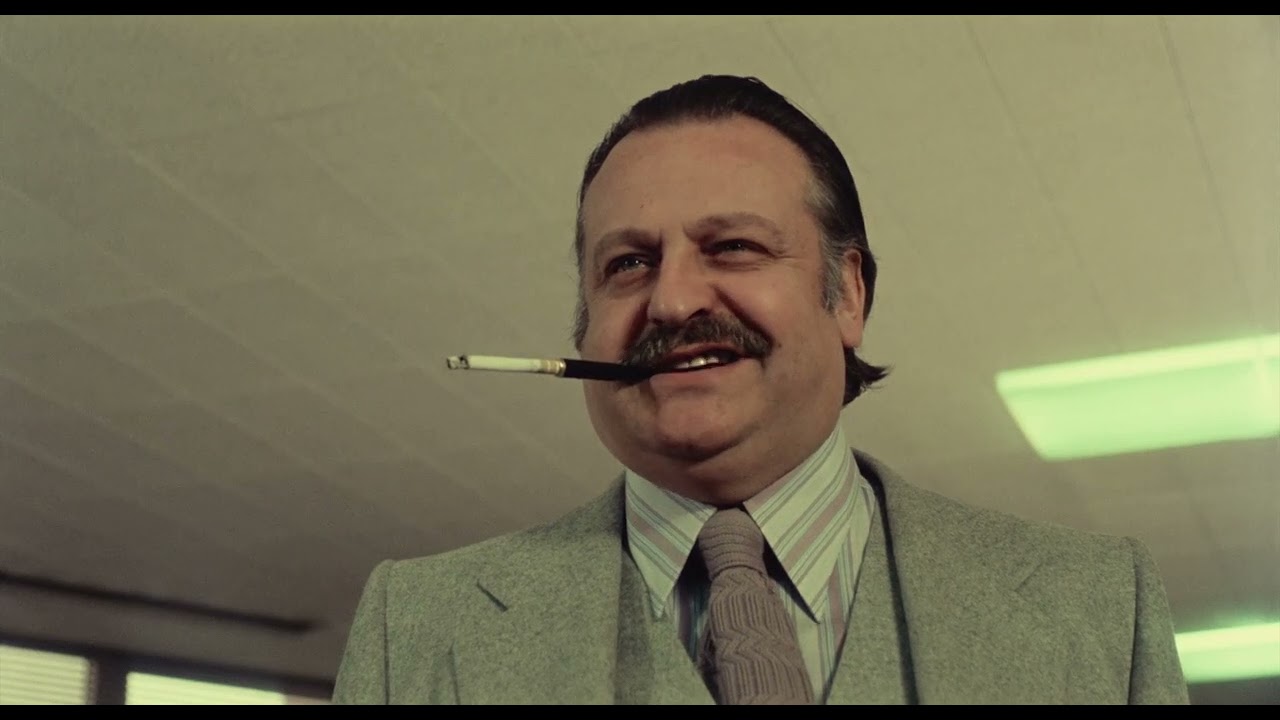 Fantozzi e la partita a biliardo con il Direttore Catellami - EPISODIO COMPLETO (da 