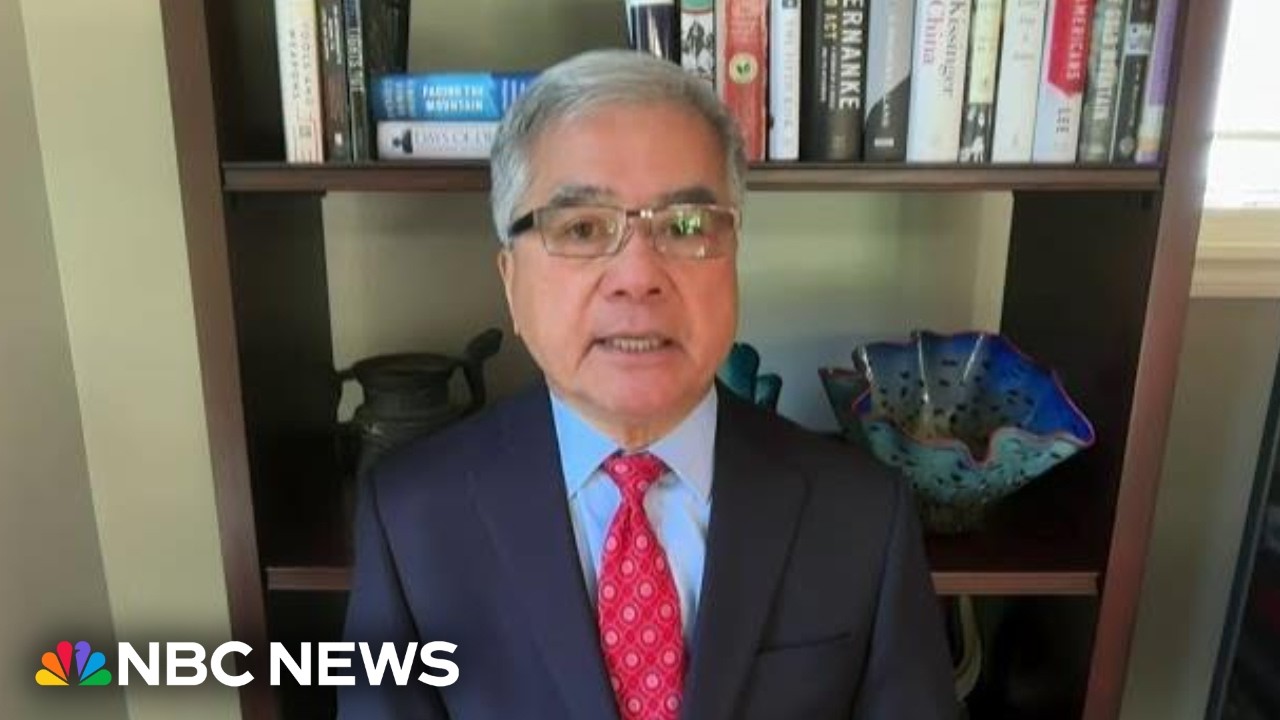 U.S. must be &lsquo;very, very careful&rsquo; about Iran sanctions that target Beijing: Former Amb. to China