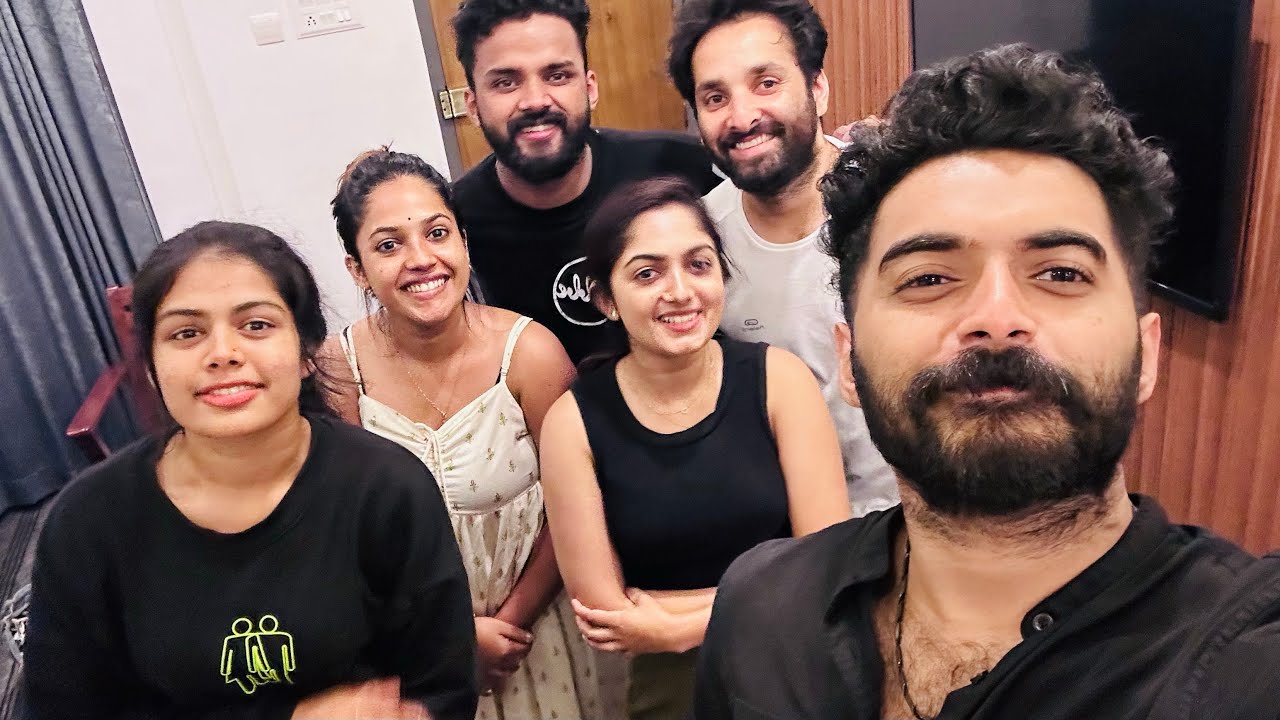 Varkala il trip poyappo egane aaye 😣😣#frnds #geethagovindamserial #binnysebastian #kudumbavilakku