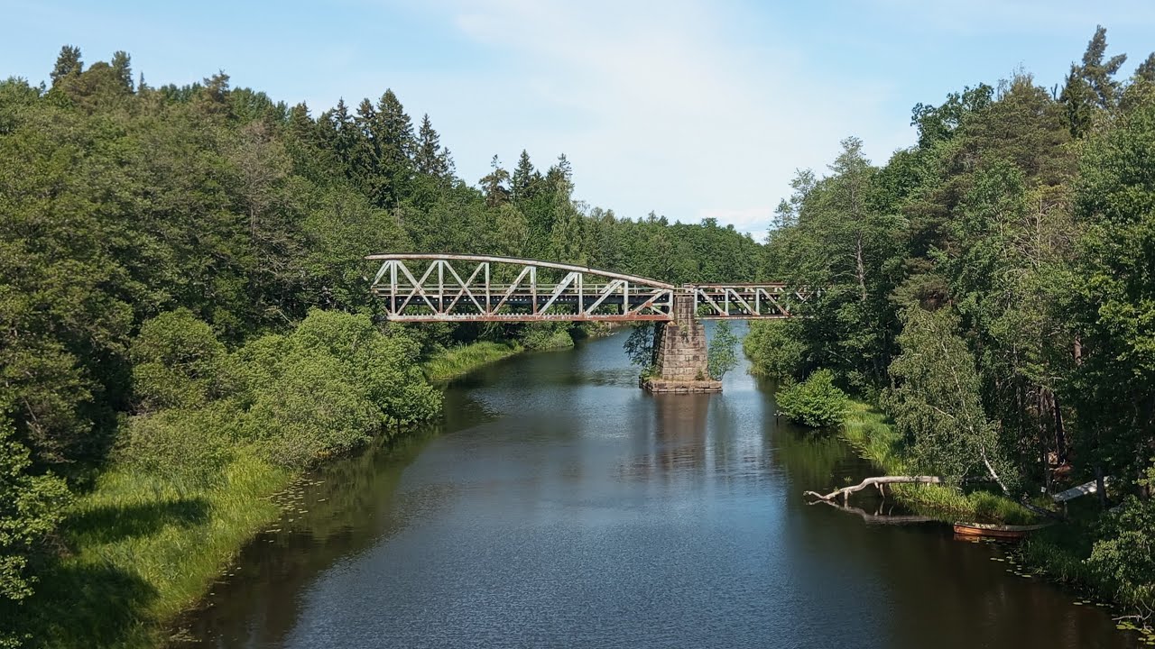 MHJ  - Järnvägsminnen i Mjölby med nedlagd bro