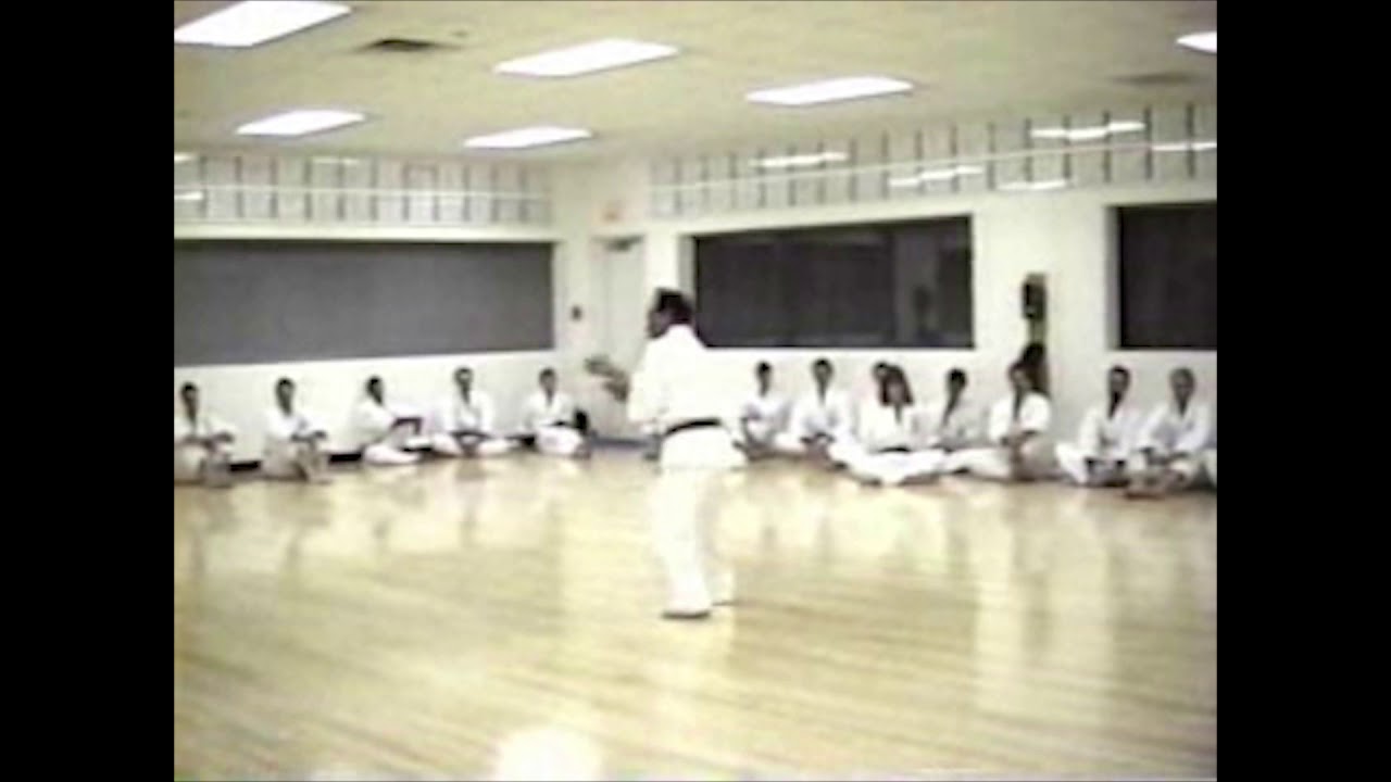 Tsutomu Nakahodo Sanseiryu