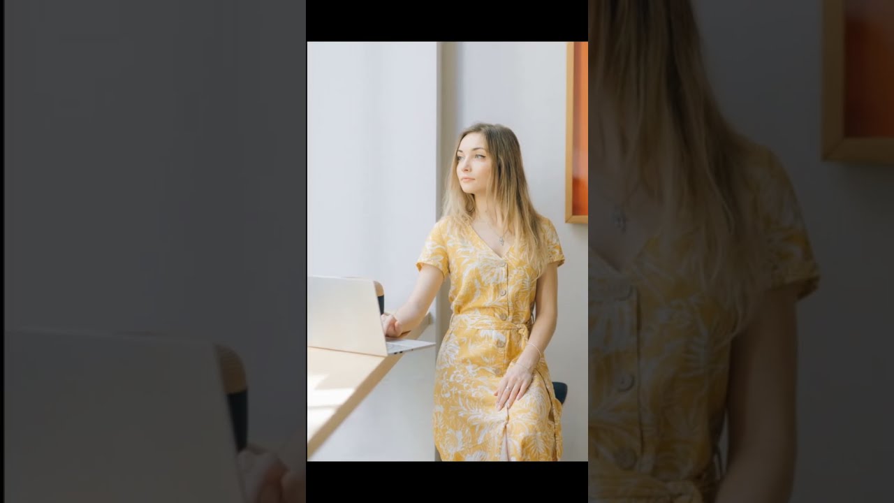 Une Lady Classe ELEGANTE Raffin&eacute;e et Belle s'Habille Diff&eacute;remment