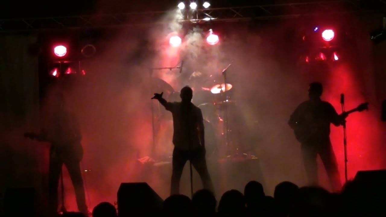 TRASTOS - El Poli te Ve - EN VIVO 2012  (8 de 8)