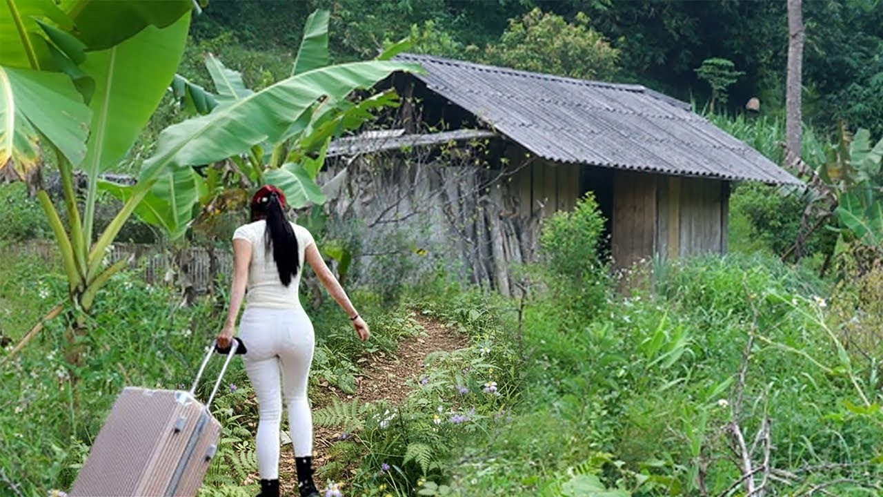 CEO Leaves City for the Woods to Restore Abandoned Old House | Unbelievable Transformation