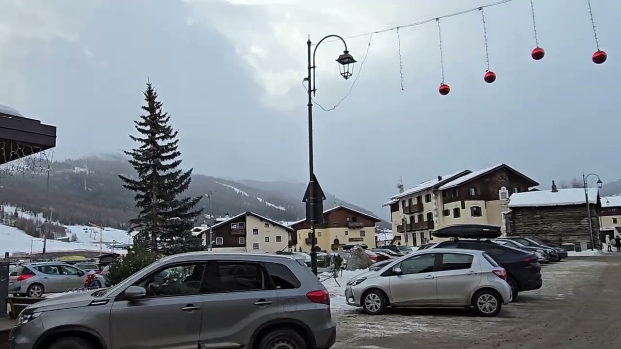 LIVIGNO  Italy  2025  Via dala Gesa #travel #snow #skiing#wintervibes #italy #winterolympics 