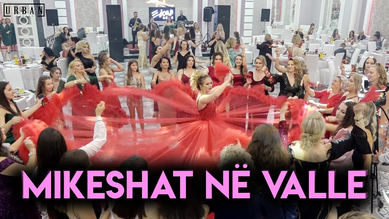 Mikeshat në valle ♪♪