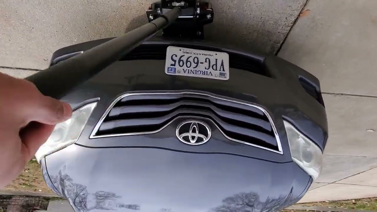 Lifting Toyota Camry 2007-2011 using floor jack and jack stands