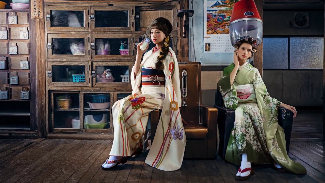 Profoto A1 を使って日本の美を色彩豊かに描き出す