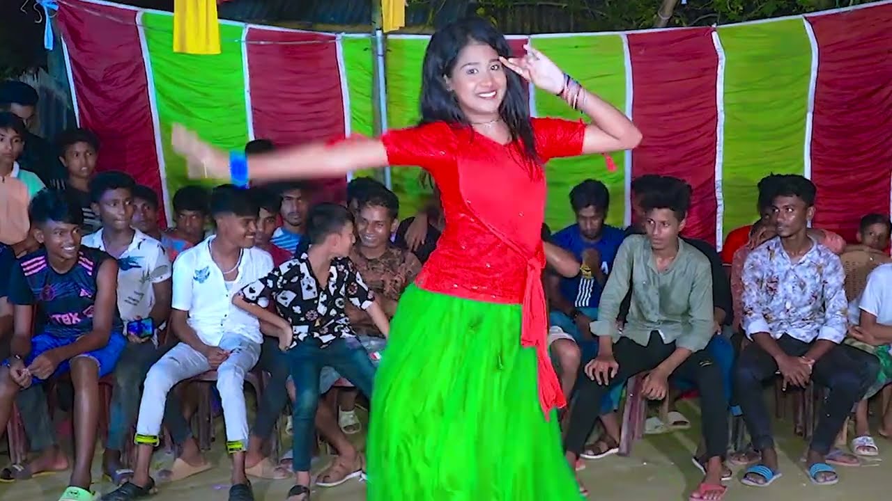 Boro Maya Lage Go Tomay Dekhile | বড় মায়া মায়া লাগে গো | New Wedding Dance Performance | Juthi