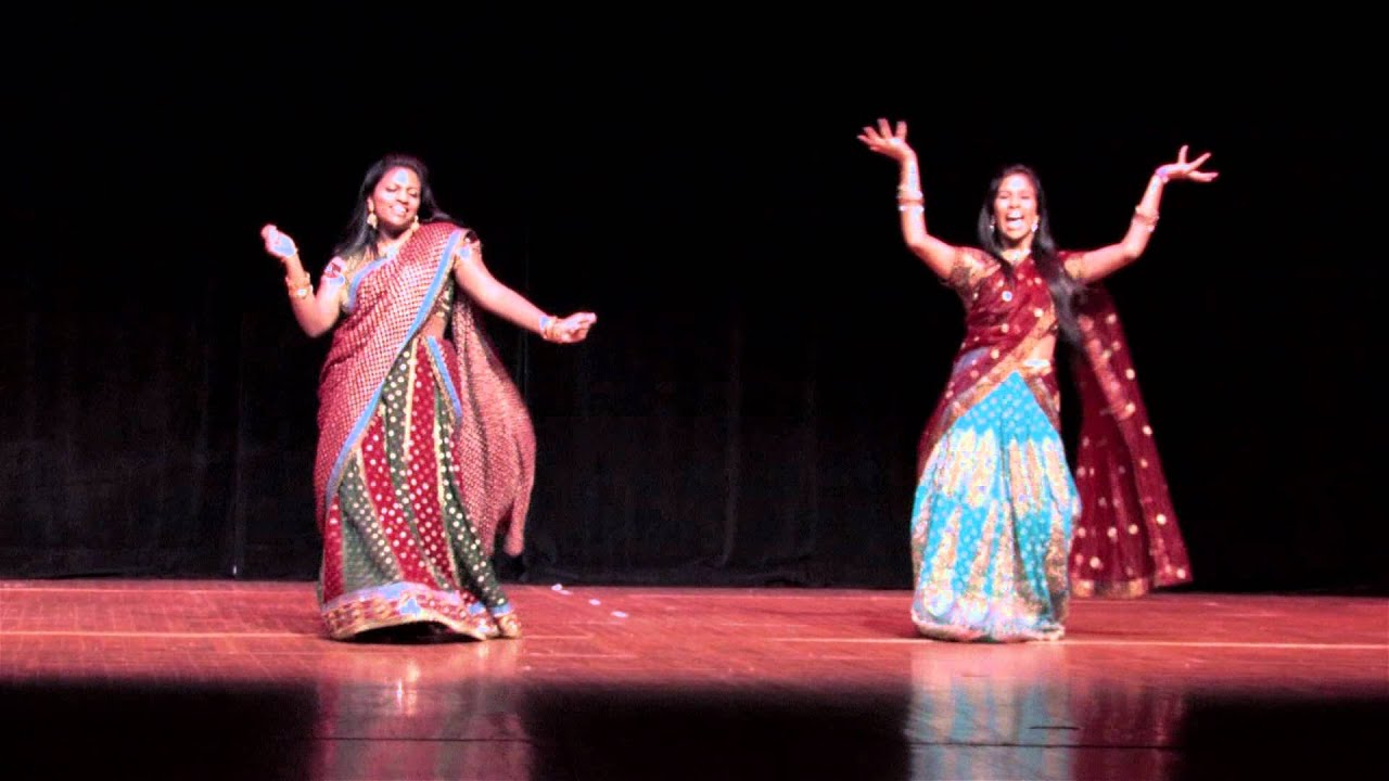 FeTNA 2011 Adada Mazhaida/Ennadi Rakkamma Remix By Carolina Tamil Sangam
