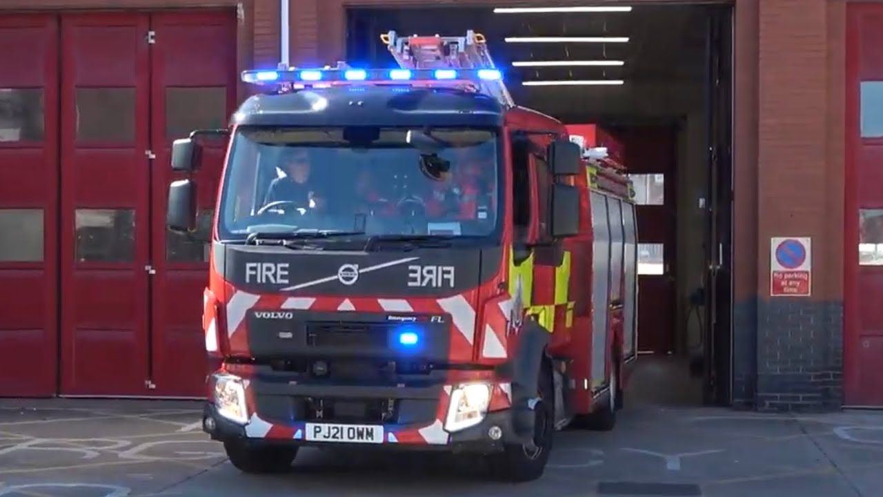 Eccles Pump Turnout - Greater Manchester Fire And Rescue Service