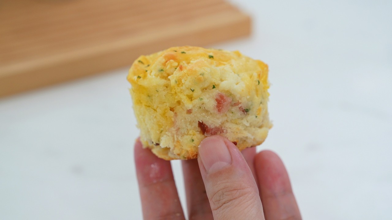 Cheese & Bacon Scone Muffins 芝士培根司康松饼｜Apron