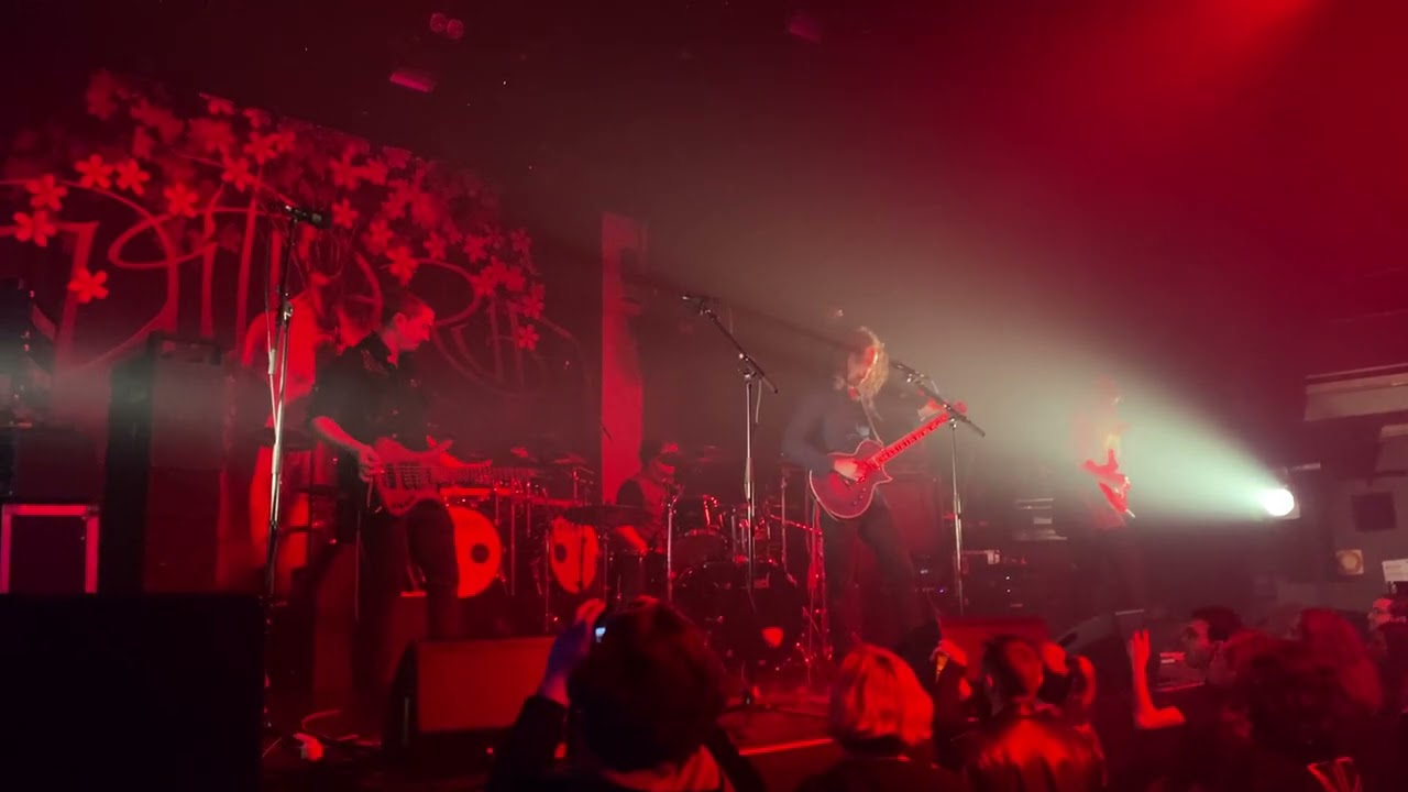Wilderun :  O Resolution ! - Identifier (Live In Paris)