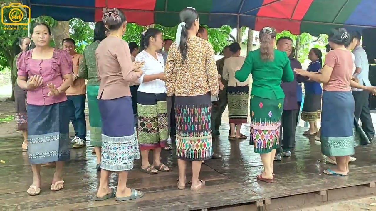 ລຳຕັ່ງຫວາຍ_ຕ້ອມ ບຸນຈັນ