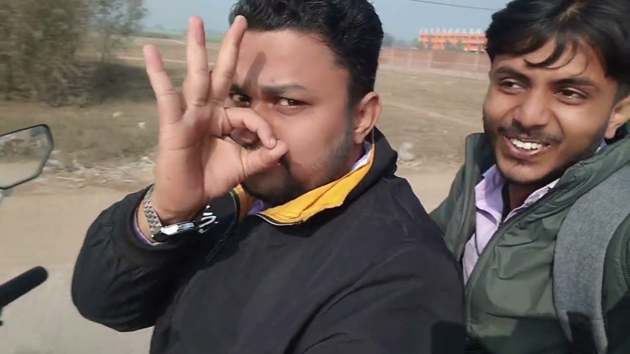 आज के Vlog.मैं अपने मेडिकल कॉलेज आया हूँ | Visit to Best Nursing Institute Buxar Full Campus Tour 🏥😜