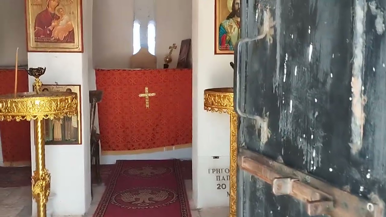 Ο Ανδριάντας του Παπαφλέσσα στο Μανιάκι Μεσσηνίας