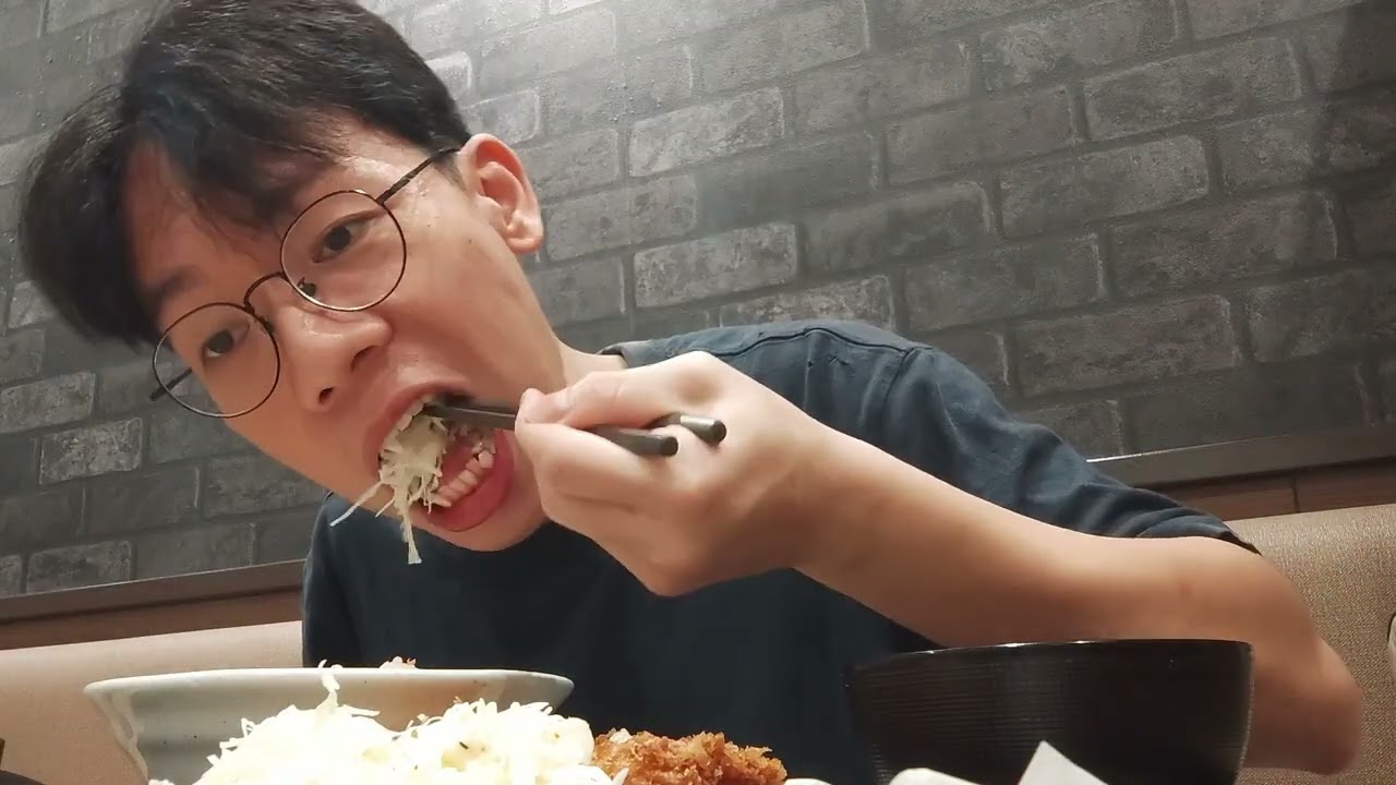 Ini yang aku makan di jam 1 pagi