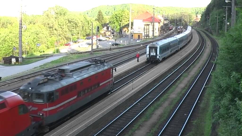 Triebfahrzeugwechsel in Spielfeld