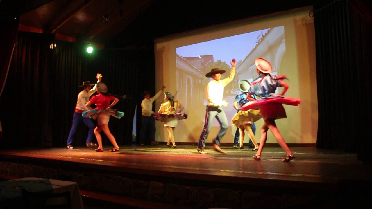 2)  Espacio Cultural 