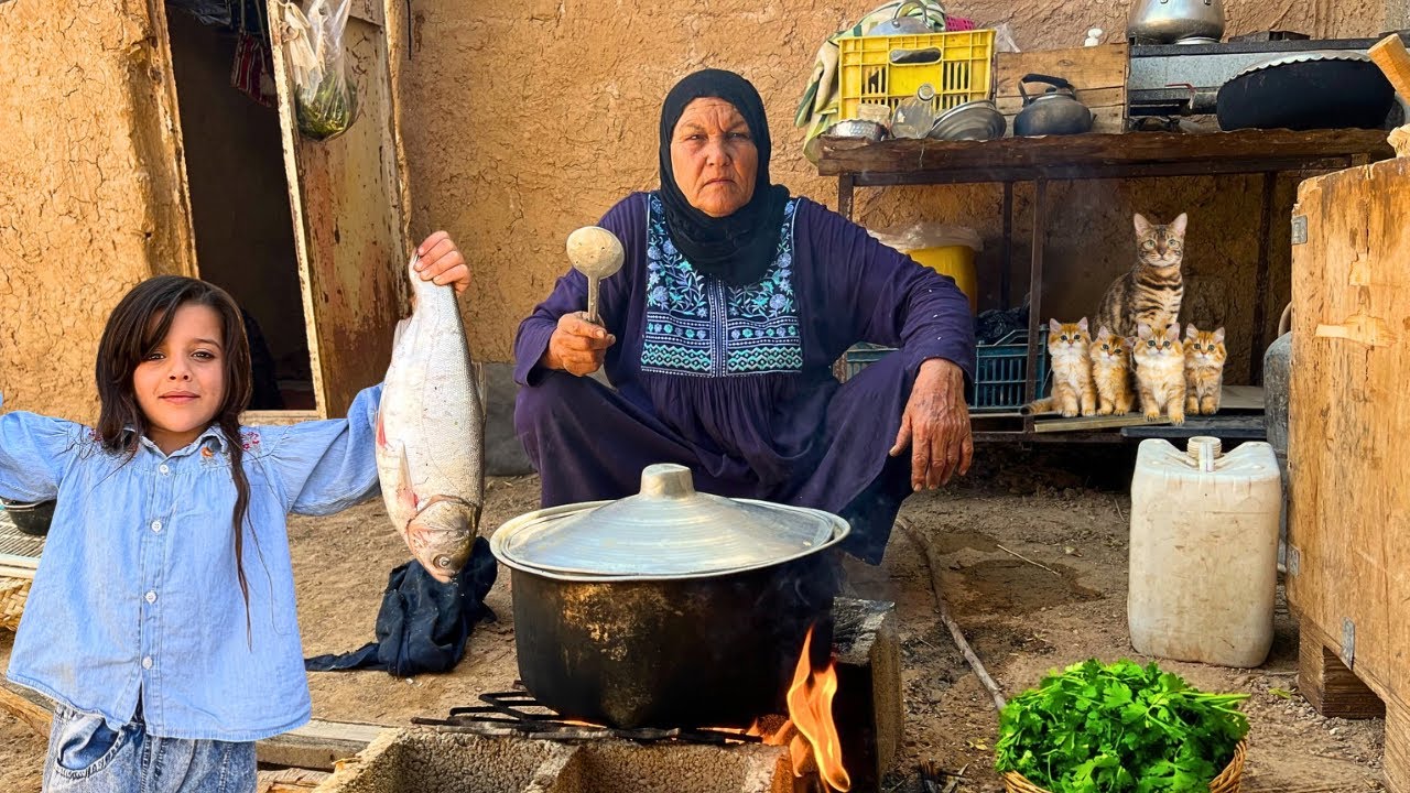 في قرية بعيدة قصة الجدة القوية التي تطبخ السمك المحشي على نار الحطب 🔥 التقاليد الريفية
