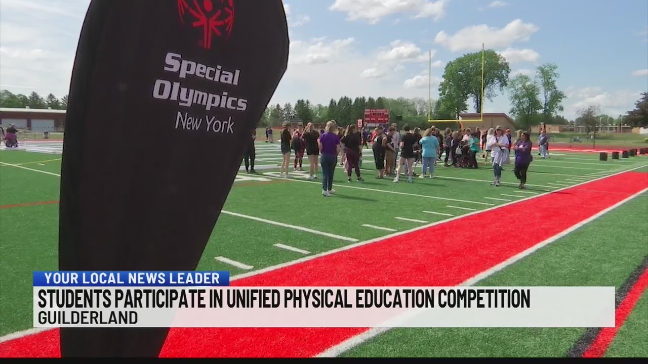 Students participate in unified physical education competition