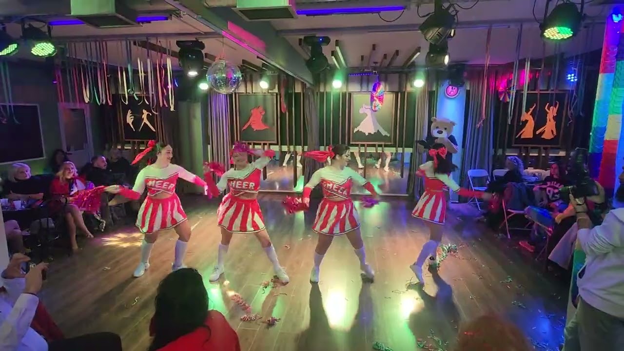 MASQUE 2025 CHEERLEADERS