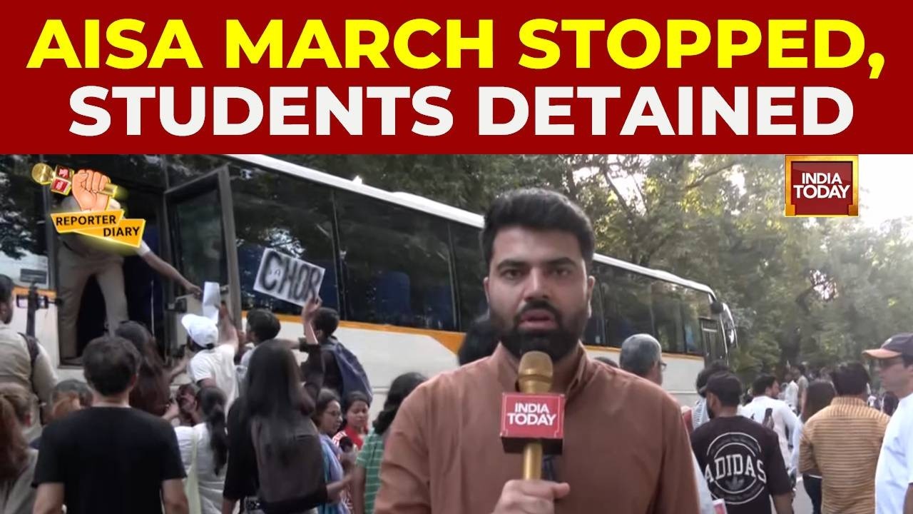 AISA Protest: Left Student Outfits March To Jantar Mantar; Delhi Police Detain Protesters