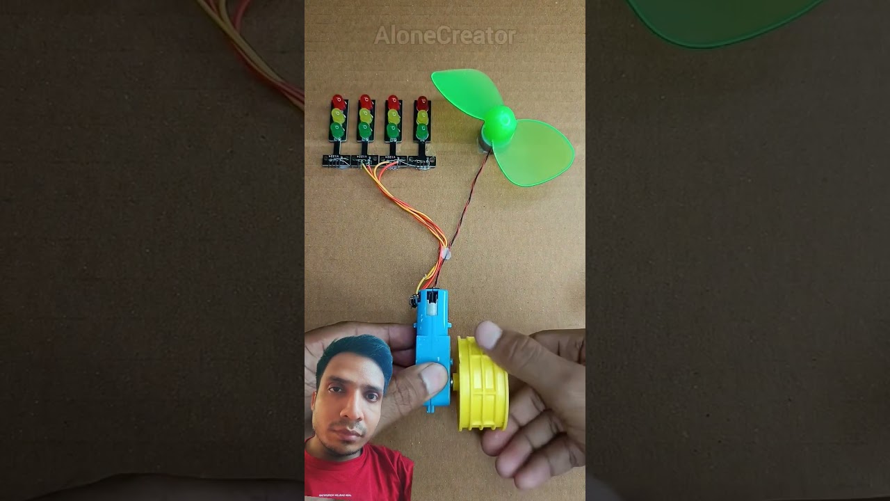 Four Traffic Light & DC Motor Fan Powered by Metal Gear Motor &bull; #shorts #dcmotor