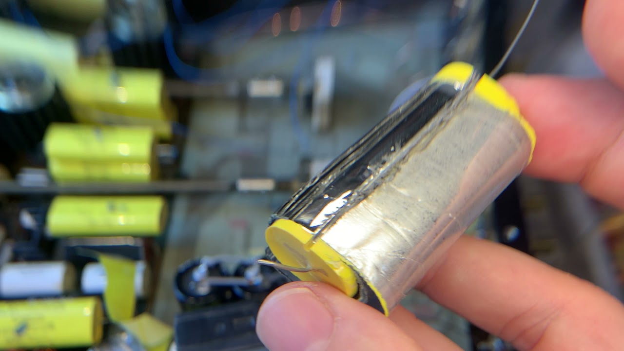 Secret life of capacitors   inside a metal foil capacitor