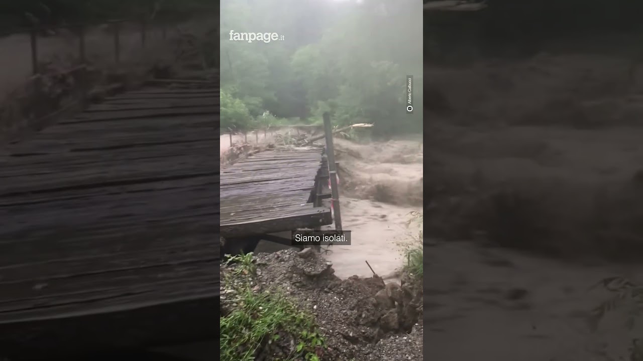 Il ponte è spazzato via dalla piena del fiume nel modenese: la disperazione del proprietario