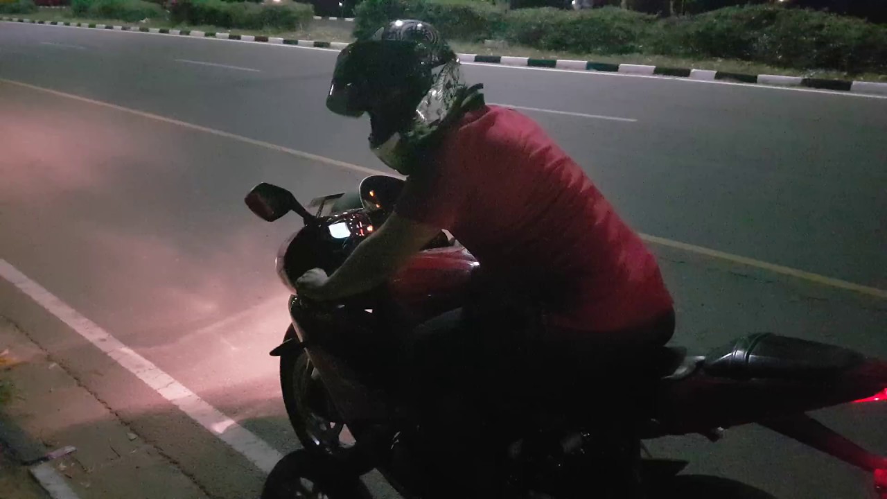 Triumph Daytona flyby