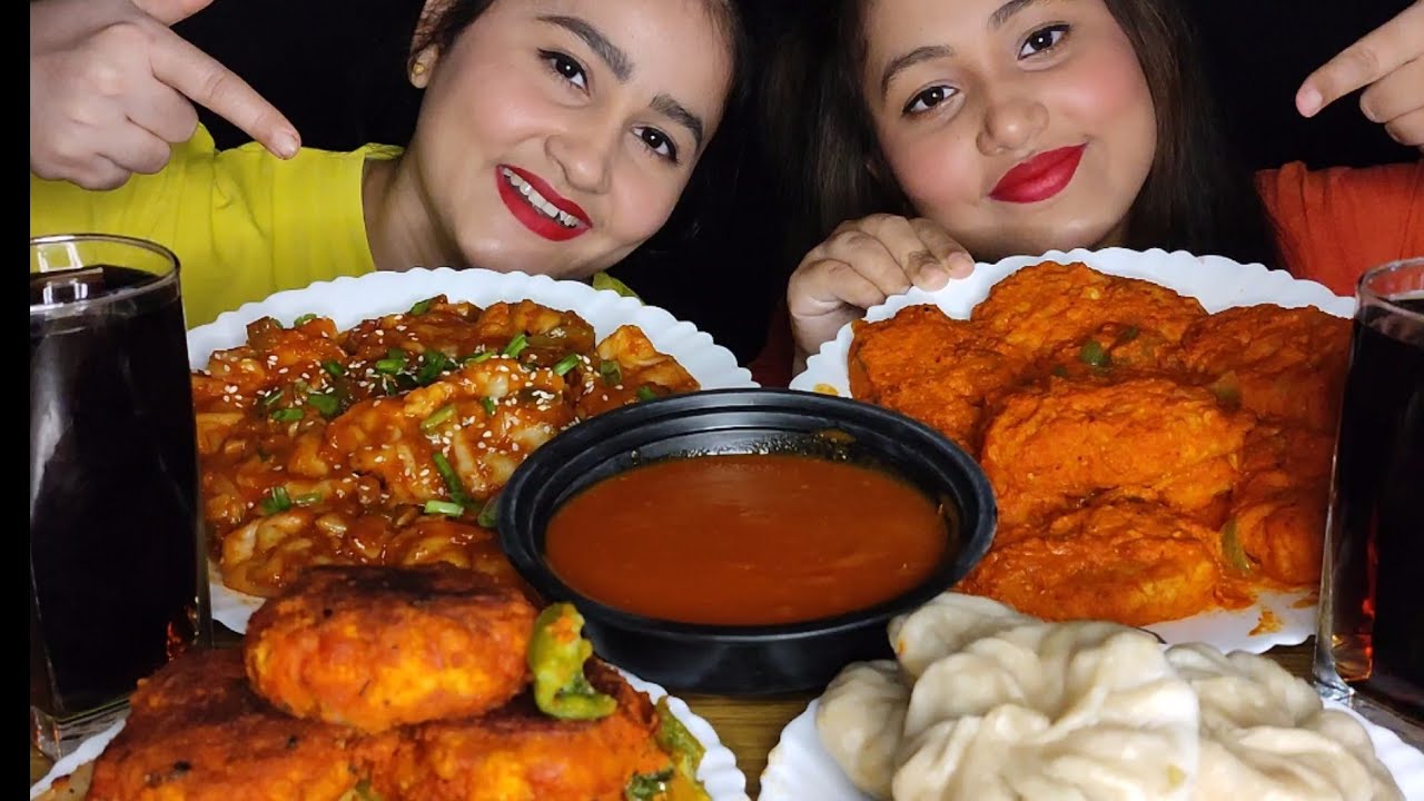 Eating 4 types of momos🥟🔥ll Steamed momo,Tandoori Momo, Masala Gravy Momo,Hot Sauce Garlic Momo🤤ll