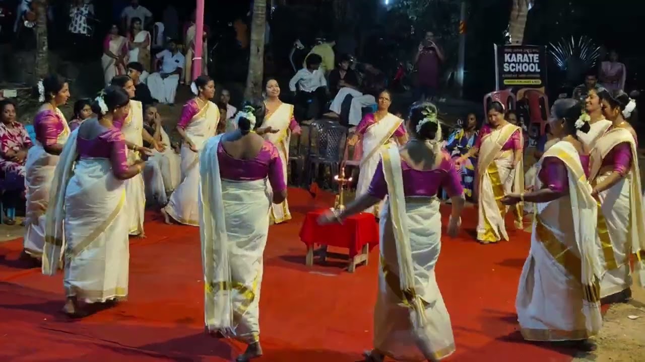 Makam Mahotsavam 2026 | Thiruvathira Dance at Sree Kuzhikattukavu Bhagawati Temple, Kochi 🙏🙏
