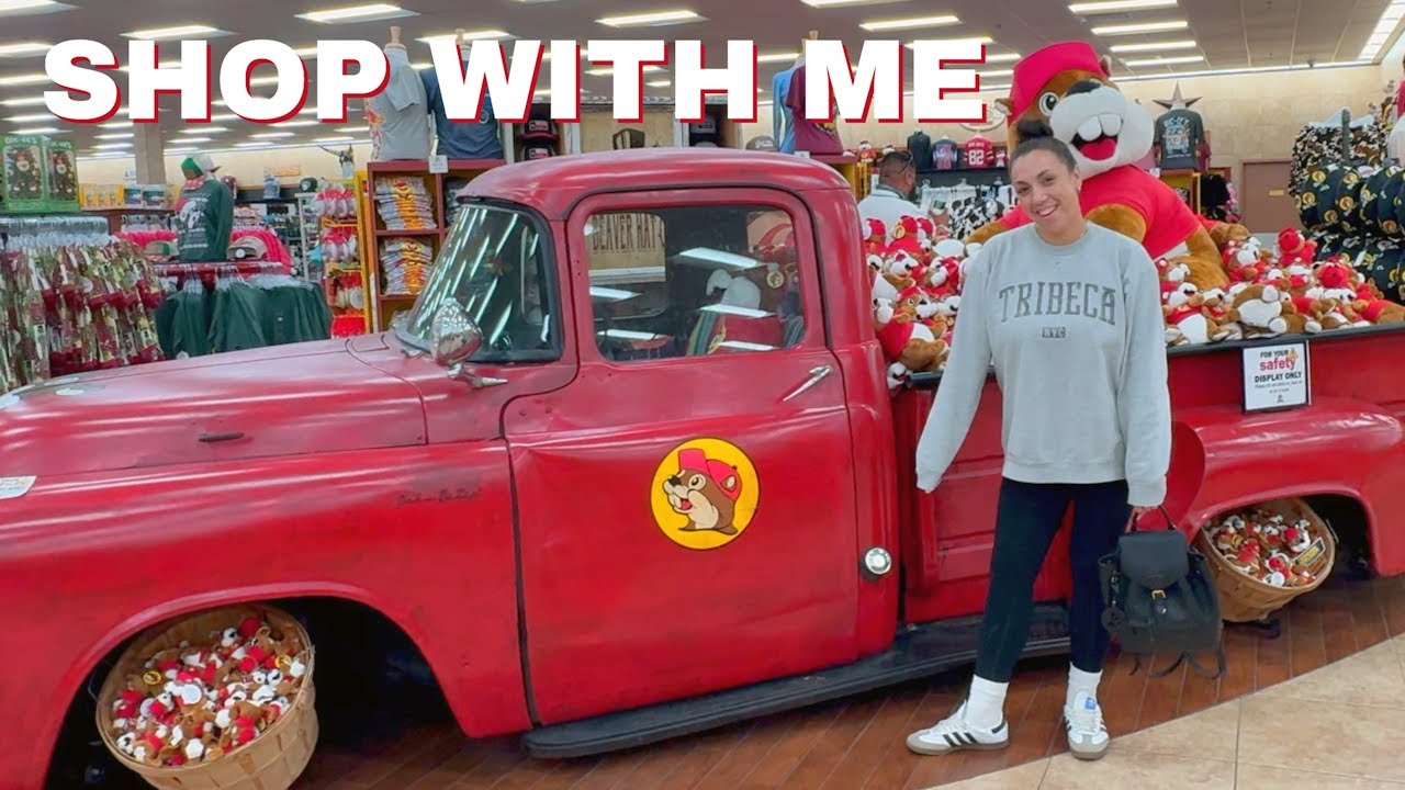 SHOP WITH ME AT BUC-EES | ALL THE BEST THINGS TO GET AND TRY AT BUCEES | SEASONAL MERCH| BUCEES HAUL