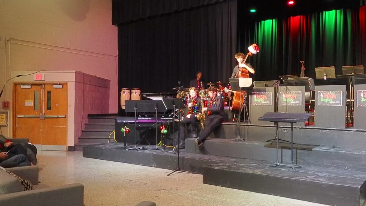 Knick Knack Jazzy Cats - Opening